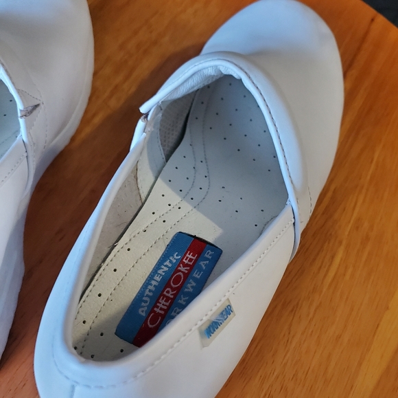 Authentic Cherokee Workee - Picture 5 of 6